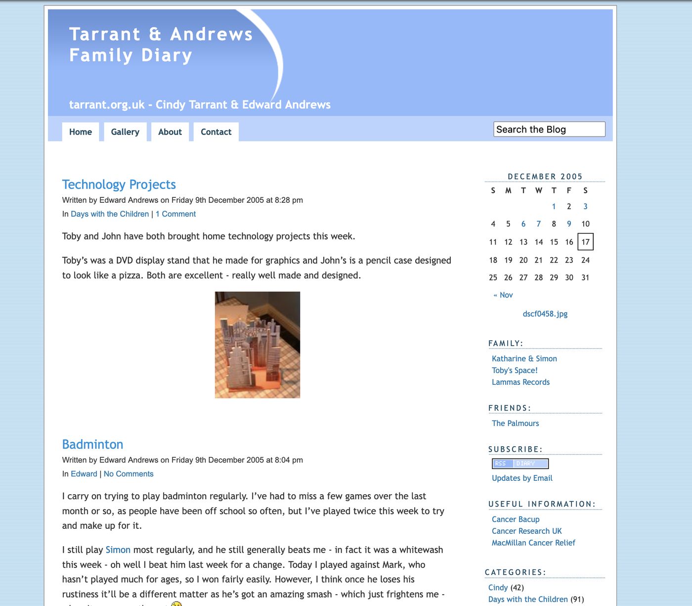 The Home page of the blog in 2005. It's in shades of blue. The top post is 'Technology Projects', there's a picture of Toby's project.